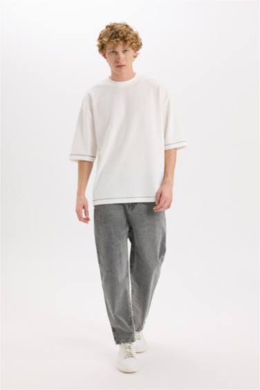 Relaxed Slouchy Fit Wide Leg Washed Jeans