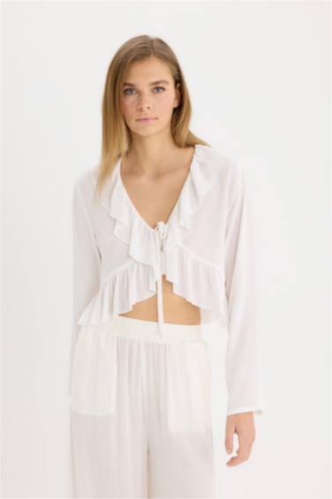 بلوزة كم طويل قصة عادية بياقة V