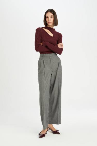 Wide Leg Pocketed High Waist Pleated Classic Trousers