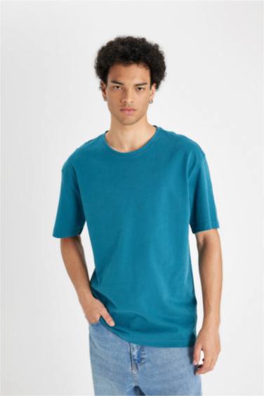 Boxy Fit Crew Neck Basic T-Shirt
