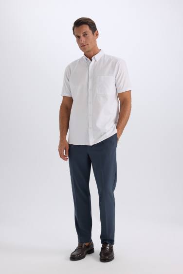 Chemise en oxford à manches courtes et coupe régulière