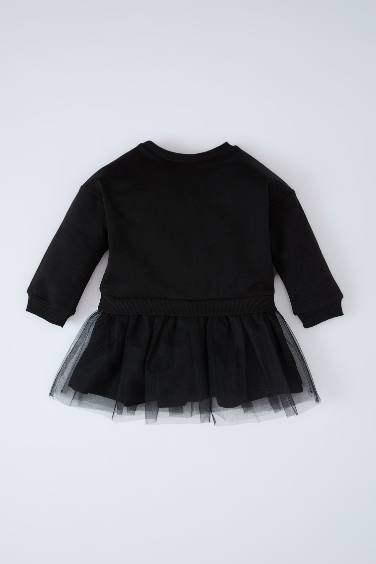 فستان بناتي ردن طويل بطبعة شعار بياخة مستديرة