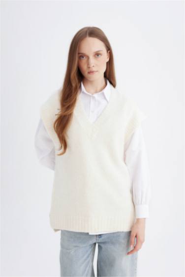 Relax Fit Yarım Balıkçı Yaka Basic Düz Triko Süveter