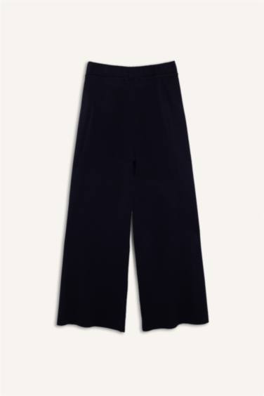 سروال قصة عادية