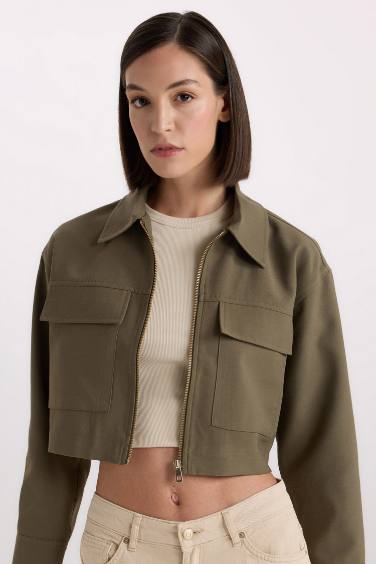 Zippered Double Pocket Gabardine Crop Shirt Jacket