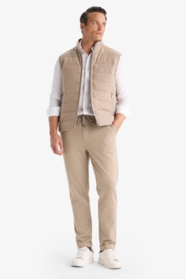 Slim Fit Dar Kesim Dik Yaka Astarlı Fermuarlı Cepli Mevsimlik Baharlık Yelek