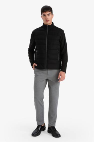 Slim Fit Dar Kesim Dik Yaka Astarlı Fermuarlı Cepli Mevsimlik Baharlık Yelek