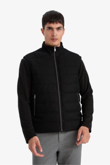 Slim Fit Dar Kesim Dik Yaka Astarlı Fermuarlı Cepli Mevsimlik Baharlık Yelek