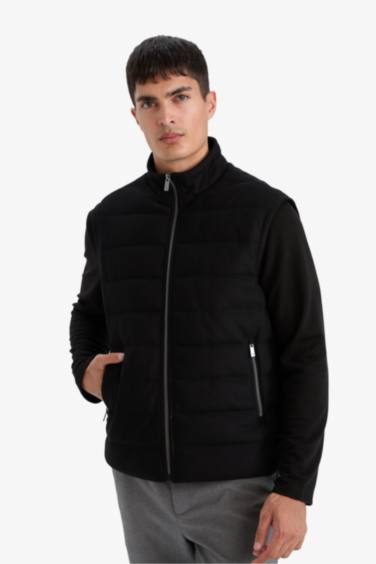 Slim Fit Dar Kesim Dik Yaka Astarlı Fermuarlı Cepli Mevsimlik Baharlık Yelek