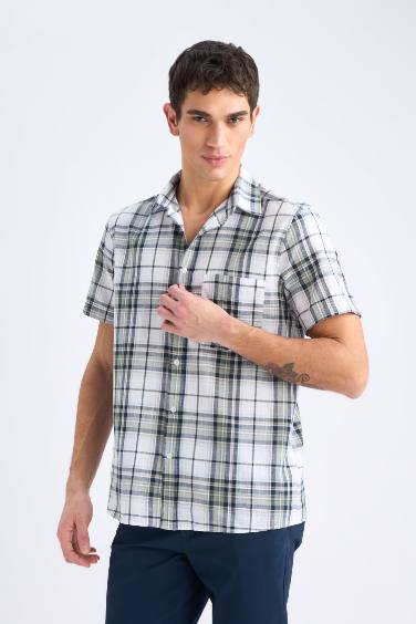 Regular Fit Polo Collar Short Sleeve Shirt