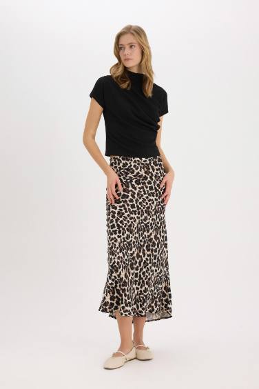 A Kesim Normal Bel Leopar Desenli Saten Maxi Etek