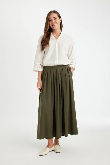 A Cut Basic Belmando Maxi Skirt