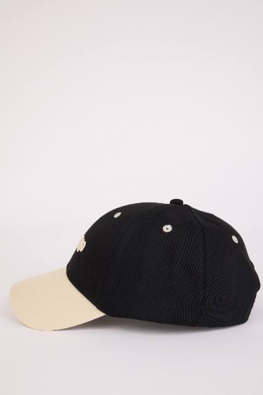 Man Label Printed Woven Baseball Cap