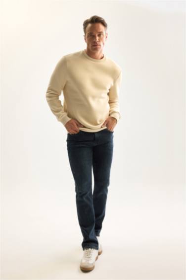 3 İplik Pamuklu Şardonlu İçi Polarlı Regular Fit Bisiklet Yaka Kalın Sweatshirt