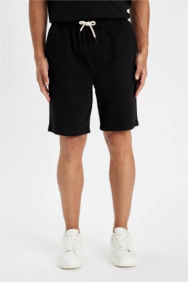 شورت قصة عادية