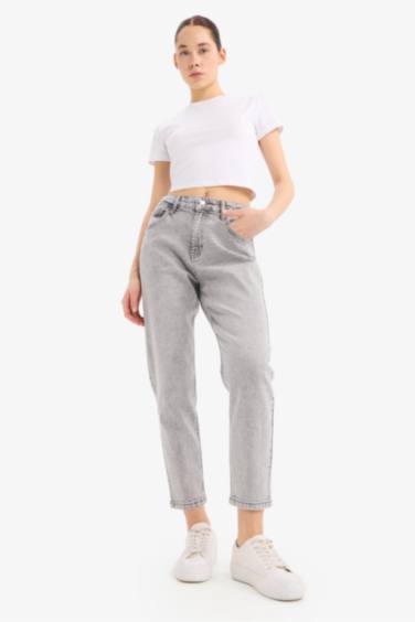 Lina Comfort Mom Normal Bel Düz Paça Jean Kar Yıkamalı Pantolon