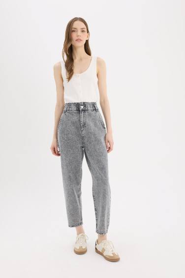 سروال جينز بيبرباج برجل عادي