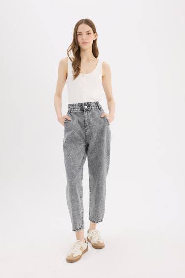 سروال جينز بيبرباج برجل عادي