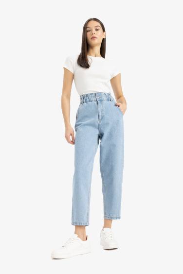 Paperbag High Waist Straight Leg Jeans