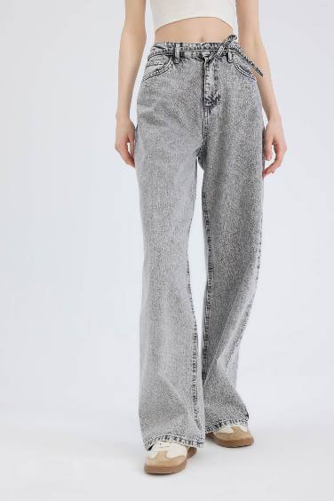 Wide Leg Regular Hem Trousers