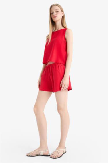 Шорты со стандартной посадкой, нормальной талией и короткими штанинами из смеси льна