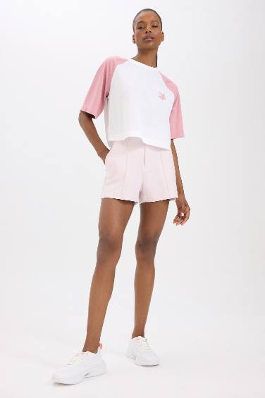 Кроп-топ с круглым воротом и принтом на груди, спортивная футболка с коротким рукавом