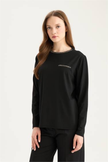 Regular Fit Bisiklet Yaka Taşlı Uzun Kollu Tişört