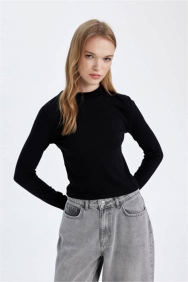 Fitted Half Turtleneck Modal Basic Long Sleeve Black T-Shirt