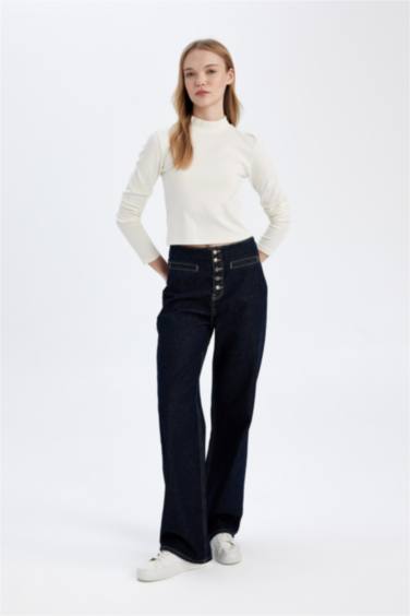 Fitted White Body Fitting Half Turtleneck Modal Basic T-Shirt