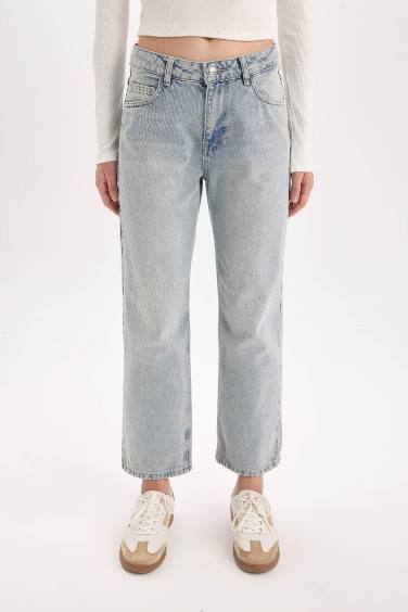 سروال جينز قصة مستقيمة