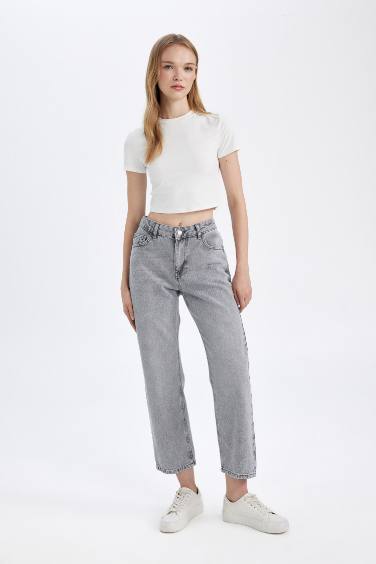 سروال جينز قصة مستقيمة