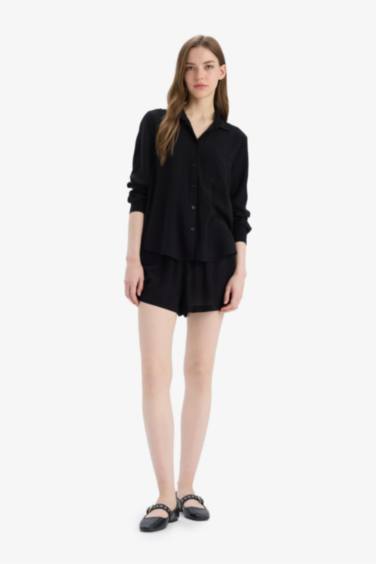 Шорты с резинкой на талии, укороченные, из вискозного крепа