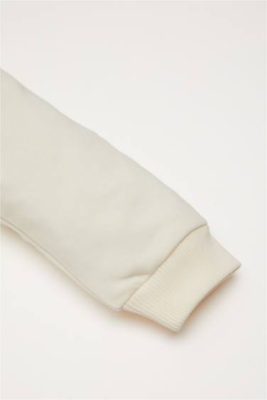 طقم برقبة مستديرة من باربي من قطعتين