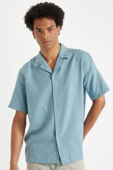 Regular Fit Resort Collar Short Sleeve Shirt