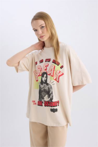 Beetlejuice Oversize Fit Crew Neck Printed T-Shirt
