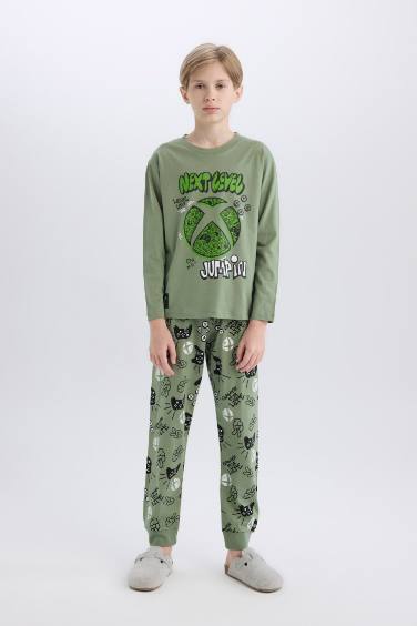 بيجامة قصة عادية من قطعتين