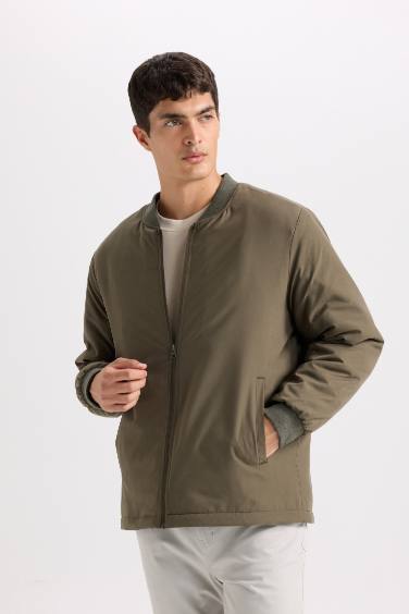 Su İtici Regular Fit Kolej Yaka Fermuarlı Çift Cepli Mevsimlik Baharlık Bomber Ceket Mont