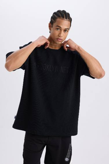 Футболка оверсайз с круглым вырезом, лицензией NBA Brooklyn Nets и коротким рукавом, Коллекция DeFactoFit