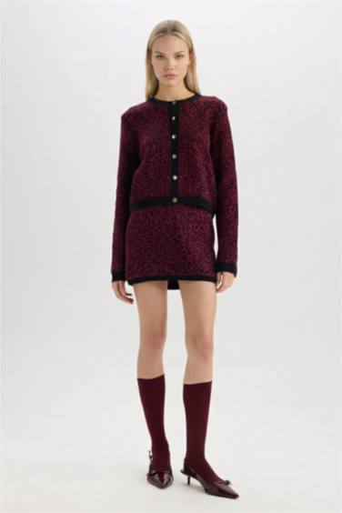 Regular Fit Crew Neck Buttoned Knitwear Leopard Cardigan