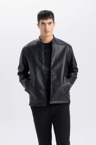 جاكيت جلد صناعي سليم فيت بياقة عالية وتر بروف