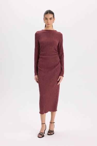 Bodycon Vücudu Saran Yarım Balıkçı Yaka Basic Düz Bürümcük Uzun Kollu Midi Bordo Elbise