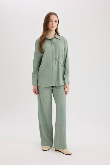 Straight Fit Cep Detaylı Standart Paça Krinkıl Kumaş Pantolon