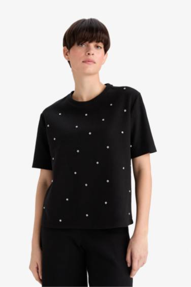 Woman Short Sleeve T-Shirt