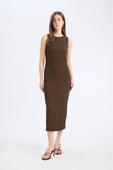 Bodycon Round Collar Sleeveless Midi Dress
