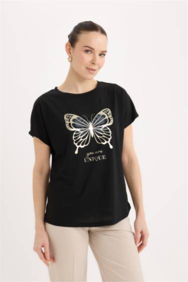 تيشيرت كاجوال نص ردن قصة عادية