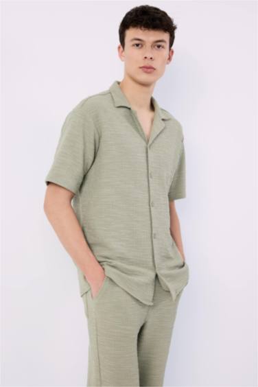 قميص نص كم صيفي قصة عادية بياقة عالية