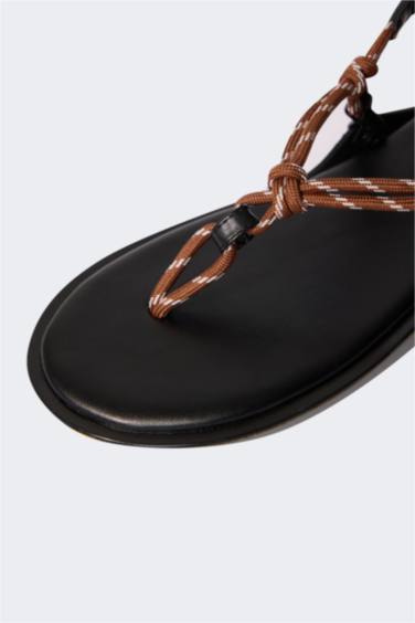 Kadın Düz Taban Suni Deri Sandalet - Görsel 5