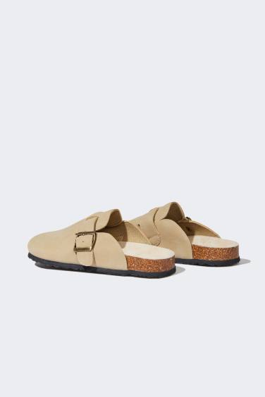 Woman Flat Sole Faux Leather Slippers