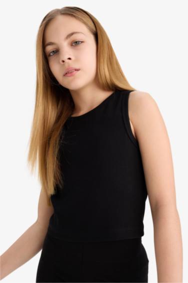 Girl Crew Neck Crop Top