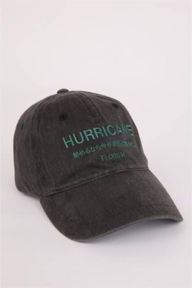 Man Label Printed Woven Baseball Cap